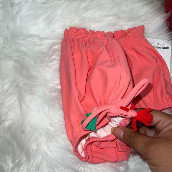 FINAL SALE 🌼✨GUCCI swimming baby girl bottoms - Picture 3 of 6